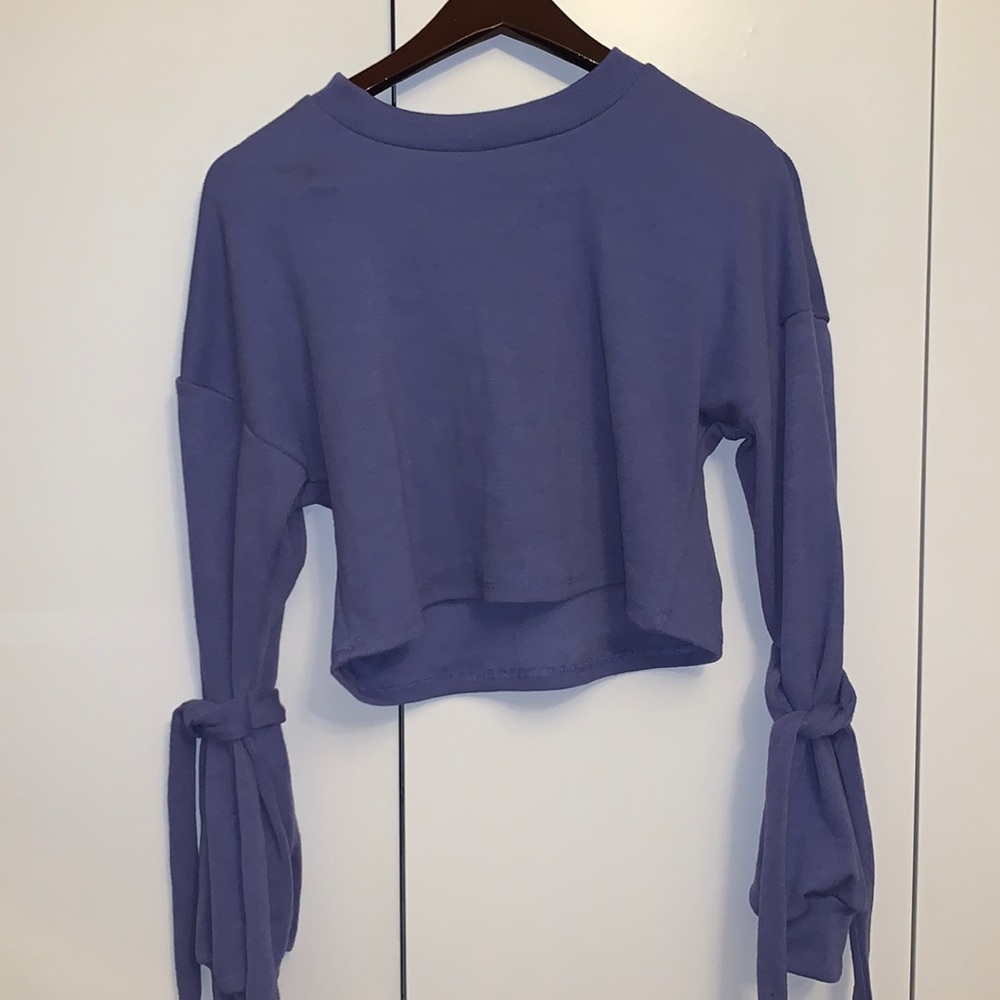 Cropped long sleeve